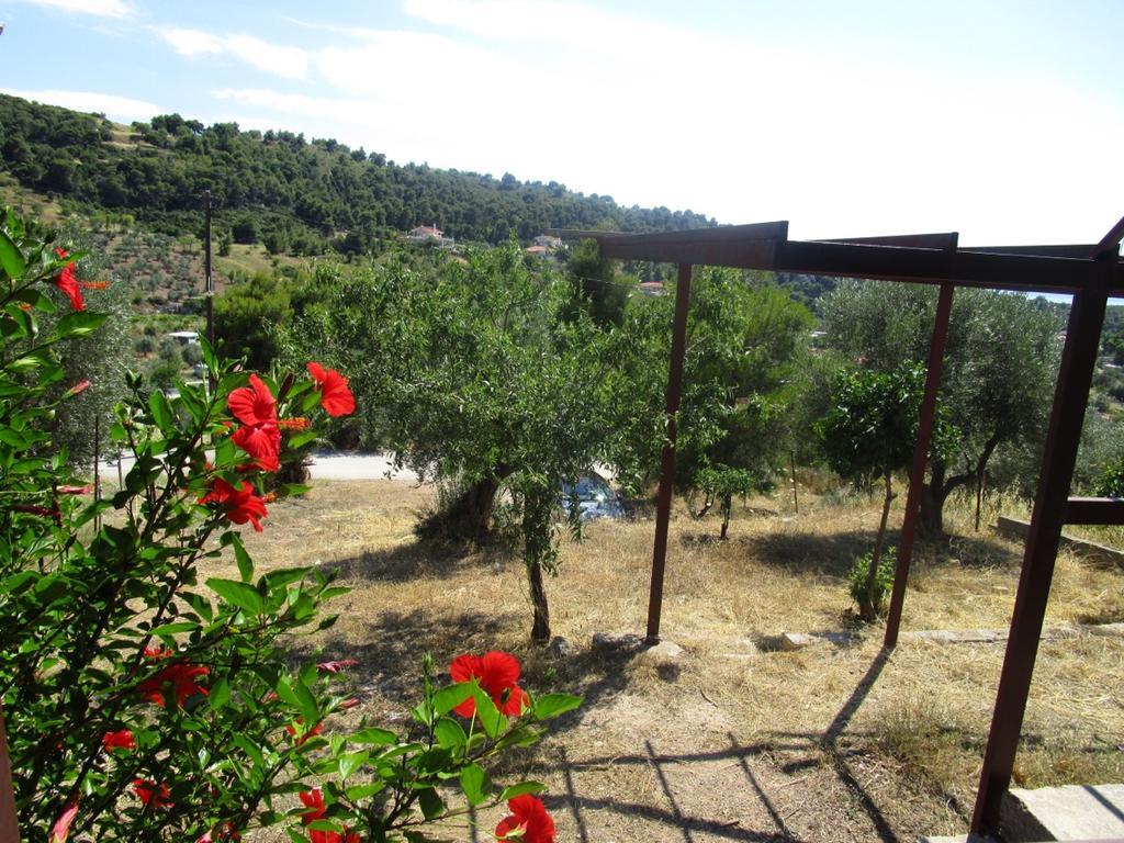 Countryside House Guest House Perachora Екстериор снимка